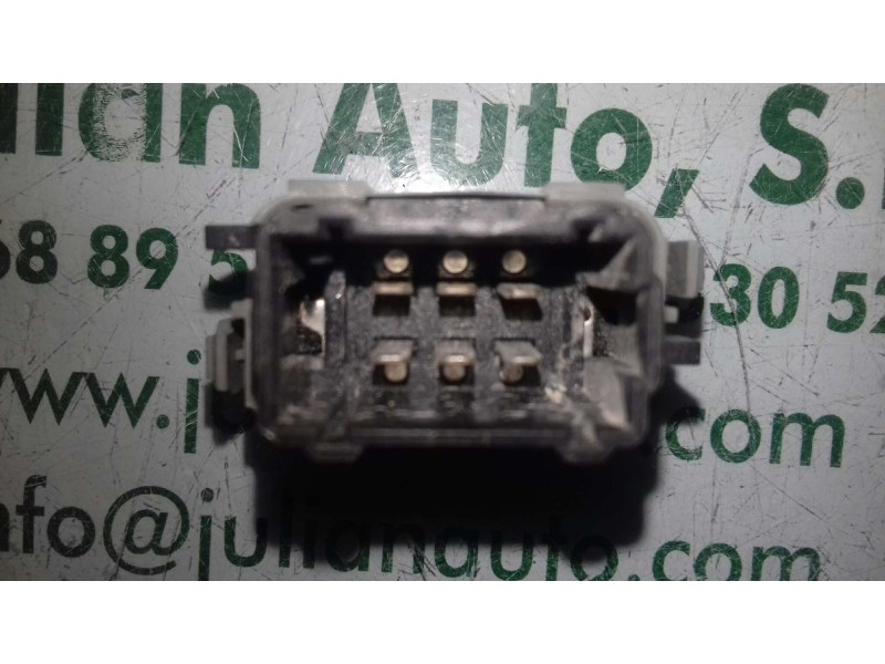 Recambio de interruptor para renault clio iii exception 2 referencia OEM IAM 28082 3 + 3 PINES BLOQUEO ELEVALUNAS