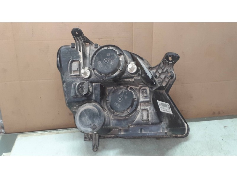 Recambio de faro izquierdo para opel meriva enjoy referencia OEM IAM 93321052 89308550 VALEO