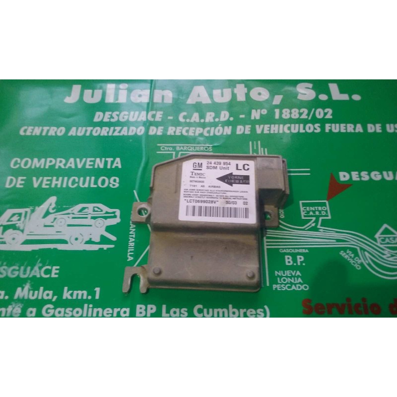 Recambio de centralita airbag para opel corsa c blue line referencia OEM IAM 24439954 327963935 TEMIC