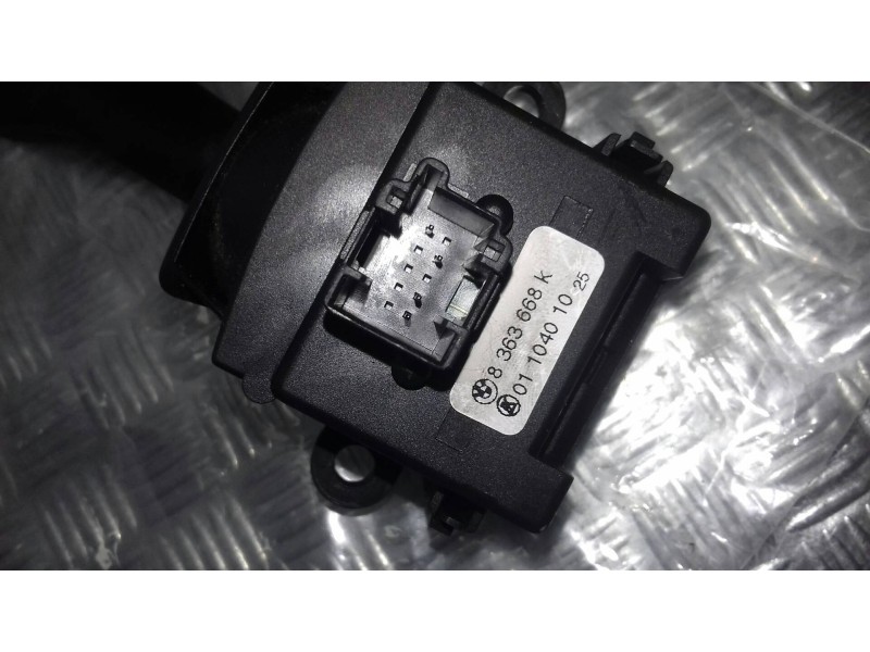 Recambio de mando intermitentes para bmw serie 3 berlina (e46) 320i referencia OEM IAM SAEQB96 8363668K 011040