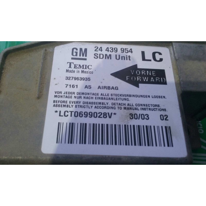Recambio de centralita airbag para opel corsa c blue line referencia OEM IAM 24439954 327963935 TEMIC