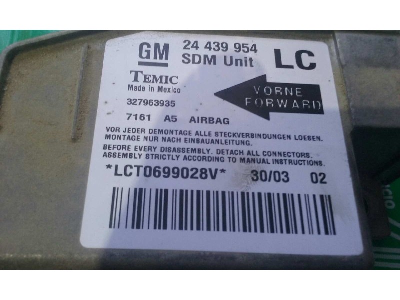 Recambio de centralita airbag para opel corsa c blue line referencia OEM IAM 24439954 327963935 TEMIC