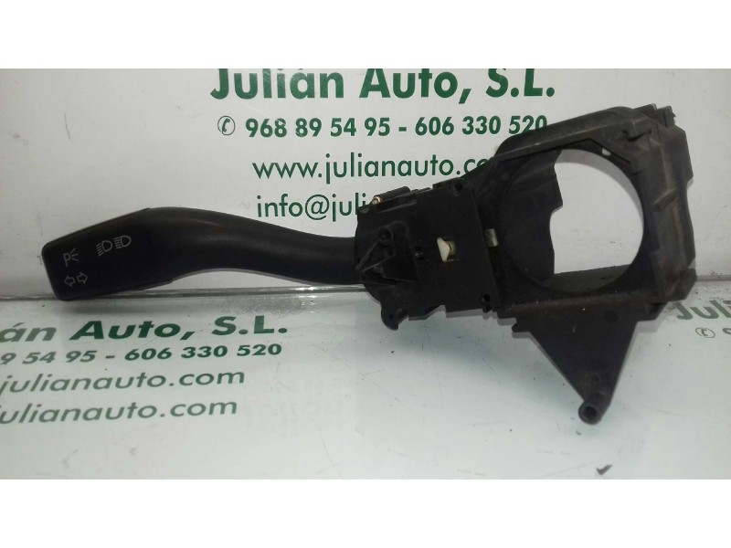 Recambio de mando intermitentes para audi a4 berlina (8e) 2.5 tdi (120kw) referencia OEM IAM 8E0953513A  