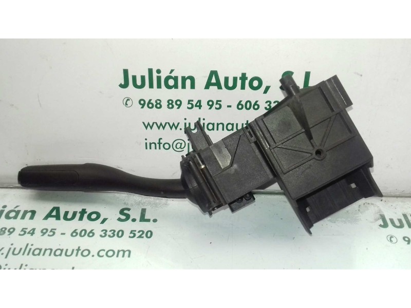 Recambio de mando intermitentes para audi a4 berlina (8e) 2.5 tdi (120kw) referencia OEM IAM 8E0953513A  