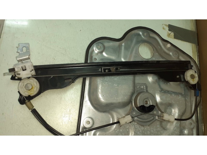 Recambio de elevalunas delantero derecho para nissan qashqai (j10) acenta referencia OEM IAM   ELECTRICO