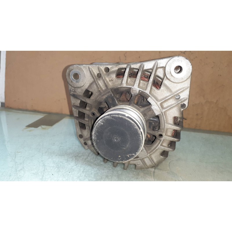 Recambio de alternador para renault clio ii fase ii (b/cb0) authentique referencia OEM IAM SG12B038 VALEO - 125A