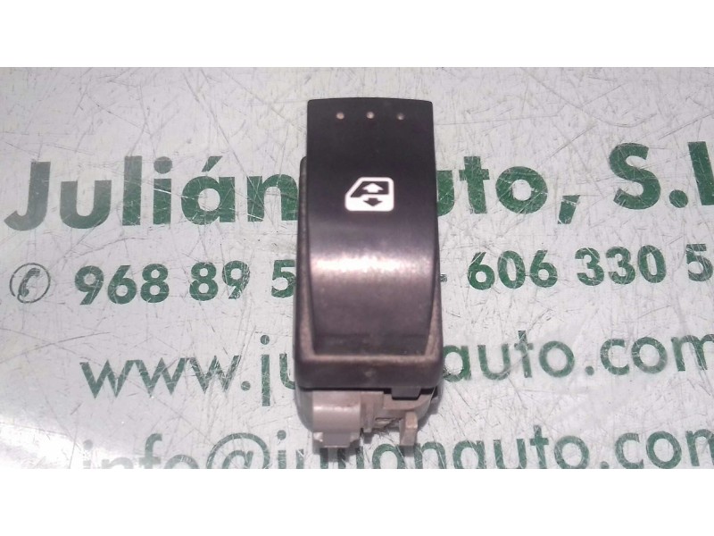 Recambio de mando elevalunas delantero derecho para renault espace iv (jk0) referencia OEM IAM 2808201 3 + 3 PINES BLANCO