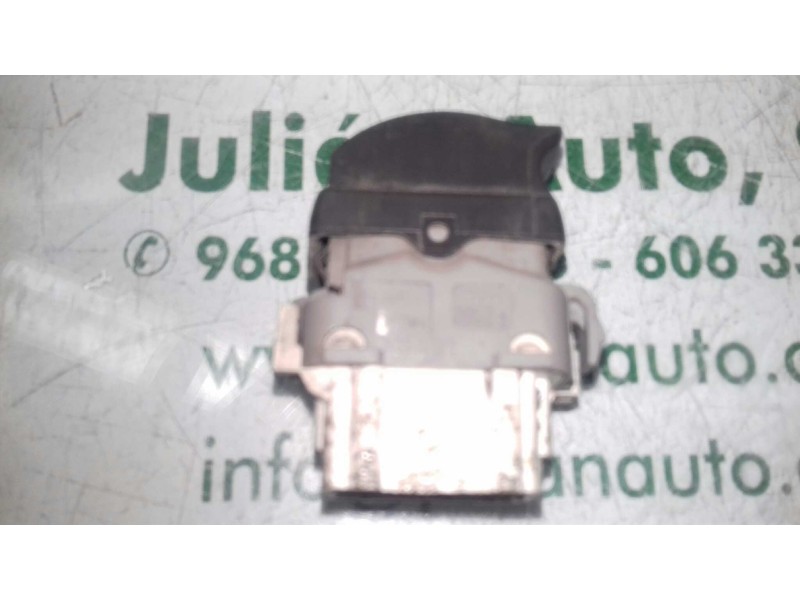 Recambio de mando elevalunas delantero derecho para renault espace iv (jk0) referencia OEM IAM 2808201 3 + 3 PINES BLANCO