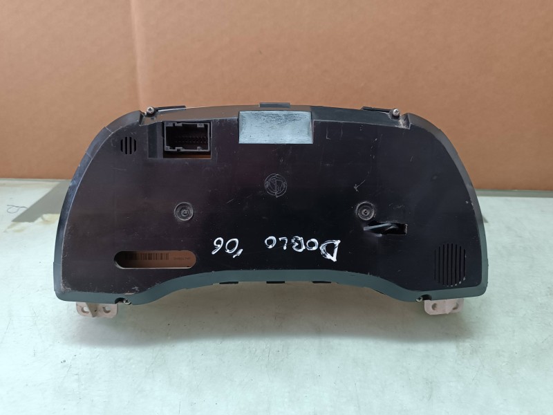 Recambio de cuadro instrumentos para fiat doblo cargo (223) 1.9 jtd cat referencia OEM IAM 51758776 555000460104 