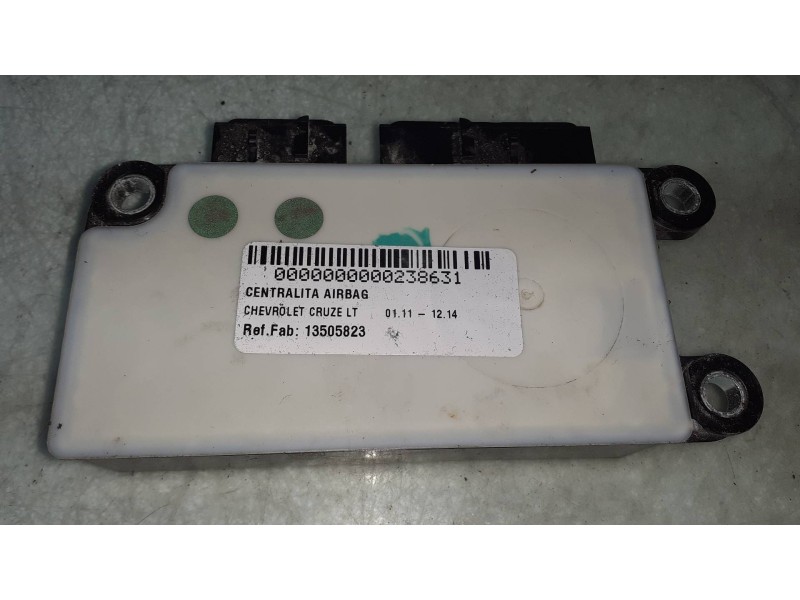 Recambio de centralita airbag para chevrolet cruze lt referencia OEM IAM 13505823  