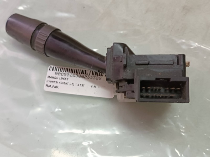 Recambio de mando intermitentes para hyundai accent (lc) 1.3 cat referencia OEM IAM   CONECTOR 8 + 8 PINES