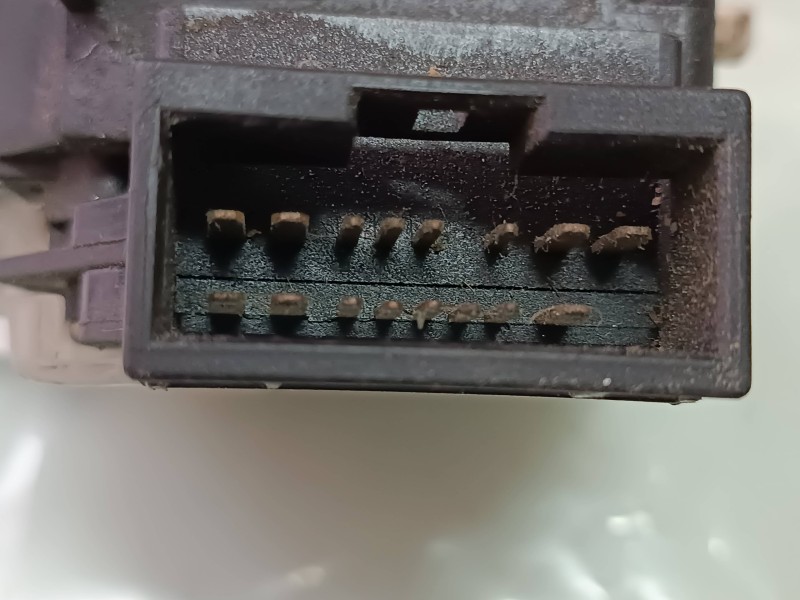 Recambio de mando intermitentes para hyundai accent (lc) 1.3 cat referencia OEM IAM   CONECTOR 8 + 8 PINES