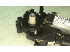 Recambio de motor elevalunas delantero derecho para audi a8 (d2) 3.3 tdi quattro referencia OEM IAM 4D0959802E 119021113 BROSE 2