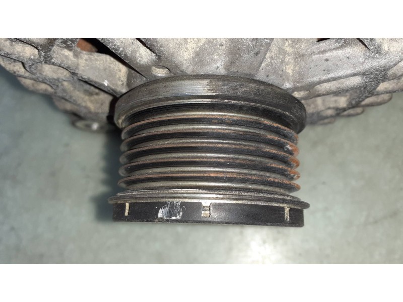 Recambio de alternador para peugeot partner kasten confort pack l1 referencia OEM IAM 9818677980 VALEO CL12