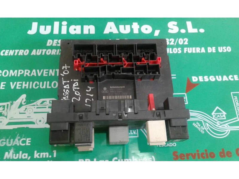 Recambio de caja reles / fusibles para volkswagen passat berlina (3c2) advance referencia OEM IAM 3C0937049AE  DELPHI