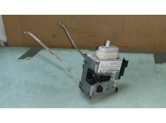 Recambio de cerradura puerta delantera derecha para audi a8 (d2) 3.3 tdi quattro referencia OEM IAM 4D1837016D  ELECTRICA