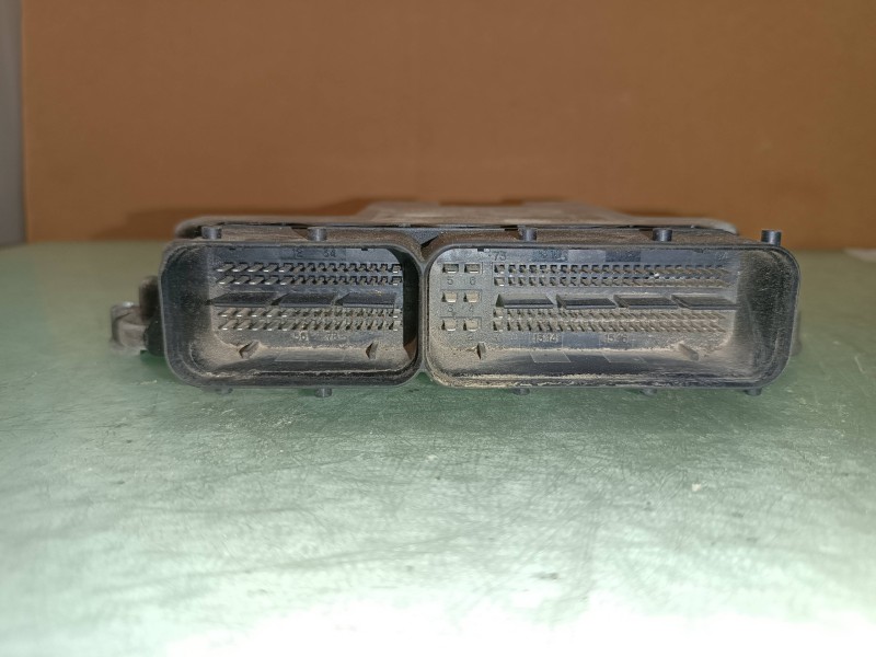 Recambio de centralita motor uce para kia soul burner referencia OEM IAM 391112A121 0281016426 BOSCH