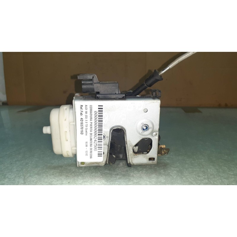 Recambio de cerradura puerta delantera derecha para audi a8 (d2) 3.3 tdi quattro referencia OEM IAM 4D1837016D  ELECTRICA
