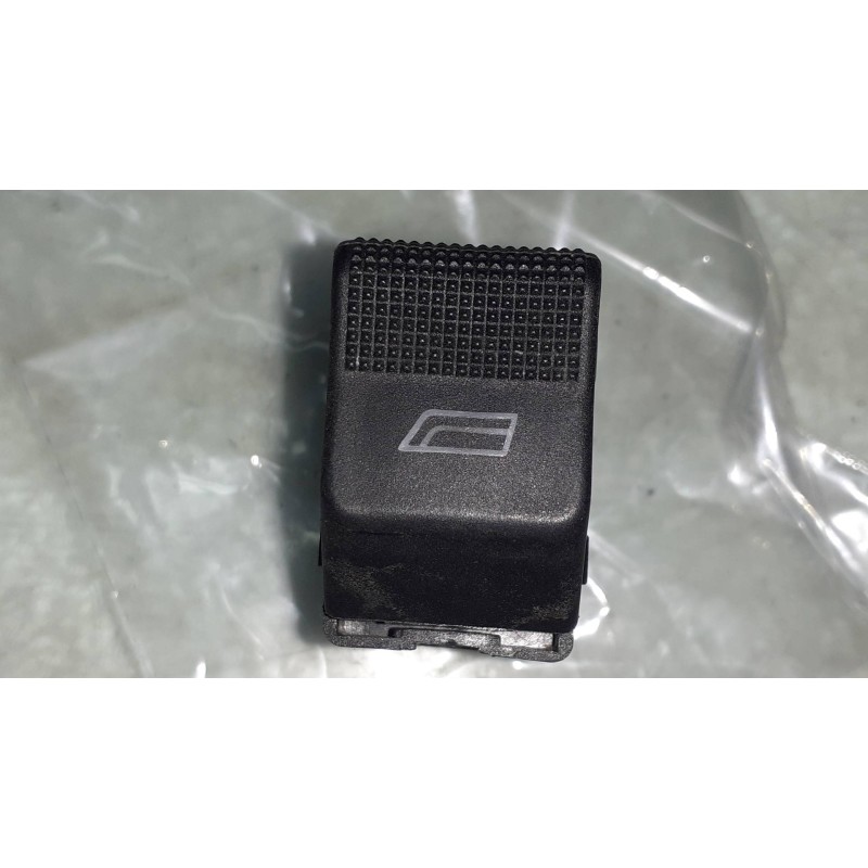 Recambio de mando elevalunas delantero izquierdo para audi a8 (d2) 3.3 tdi quattro referencia OEM IAM 4D09598550  4D09598550IC