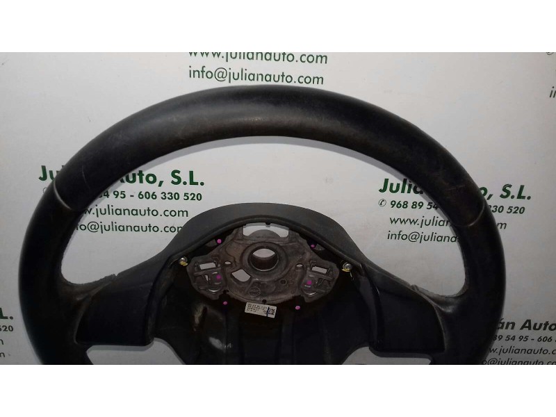 Recambio de volante para volkswagen polo (6r1) advance referencia OEM IAM 6R0419091 306374899Q24AF 