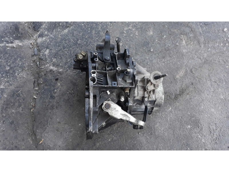 Recambio de caja cambios para peugeot 406 berlina (s1/s2) sldt referencia OEM IAM 20CH43  5 VELOCIDADES