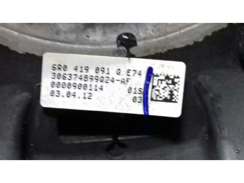 Recambio de volante para volkswagen polo (6r1) advance referencia OEM IAM 6R0419091 306374899Q24AF 