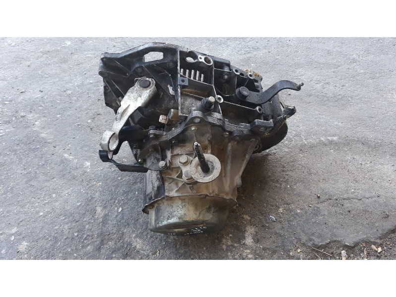 Recambio de caja cambios para peugeot 406 berlina (s1/s2) sldt referencia OEM IAM 20CH43  5 VELOCIDADES