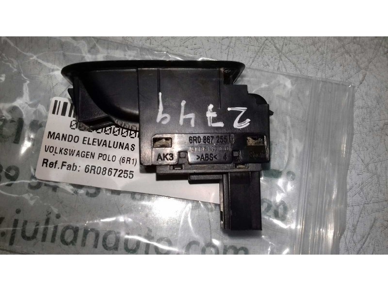 Recambio de mando elevalunas trasero izquierdo para volkswagen polo (6r1) advance referencia OEM IAM 6R0867255 NEGRO 3 PINES