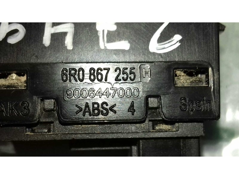 Recambio de mando elevalunas trasero izquierdo para volkswagen polo (6r1) advance referencia OEM IAM 6R0867255 NEGRO 3 PINES