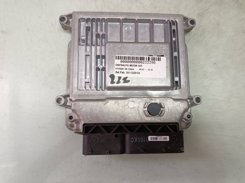 Recambio de centralita motor uce para hyundai i30 classic referencia OEM IAM 391122B102 9001040164KC KEFICO