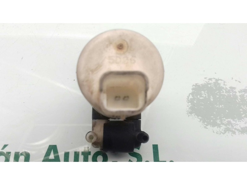 Recambio de bomba limpia para renault scenic ii confort authentique referencia OEM IAM 8200067015 8200295685 2 PINES