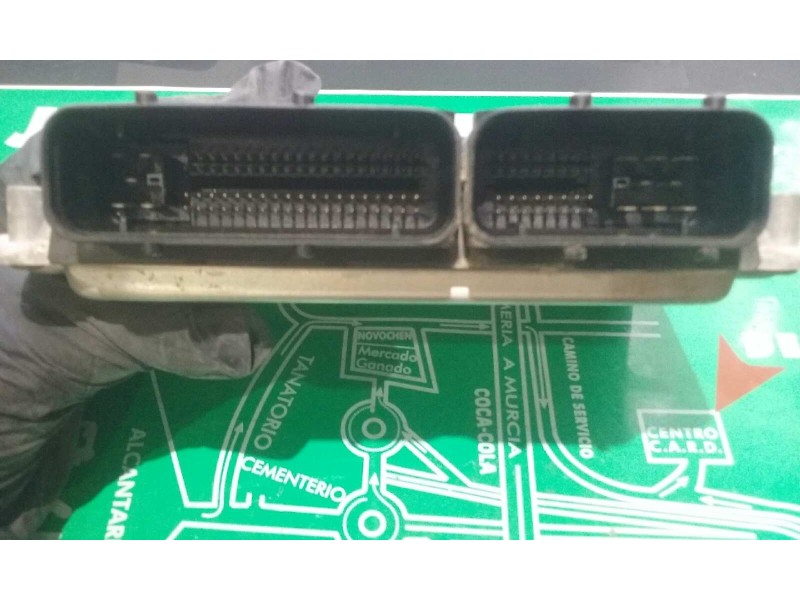 Recambio de centralita motor uce para volkswagen polo berlina (6n2) conceptline referencia OEM IAM 038906012AR 0281010109 BOSCH