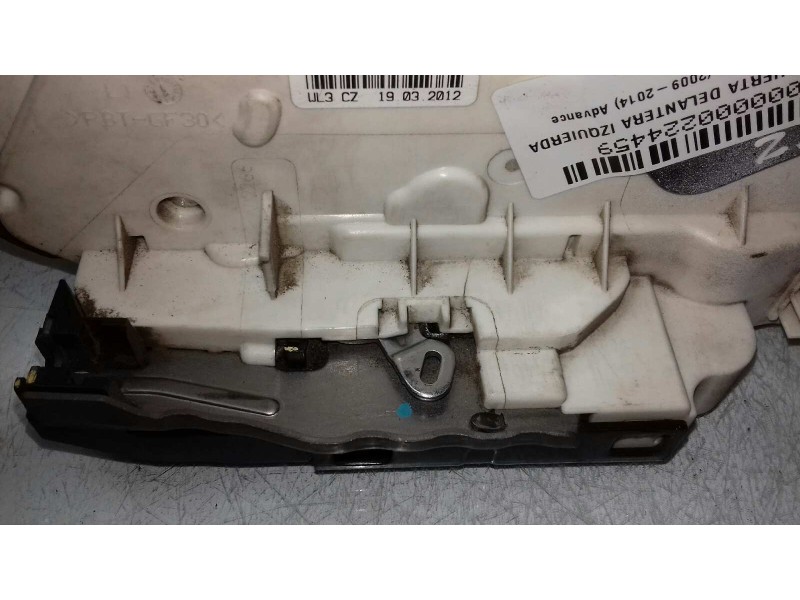 Recambio de cerradura puerta delantera izquierda para volkswagen polo (6r1) advance referencia OEM IAM 5K18370150 7 PINES ELECTR