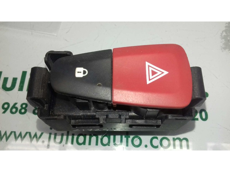 Recambio de warning para renault megane iii berlina 5 p dynamique referencia OEM IAM 8200214896A 8200409362 3 + 3 PINES