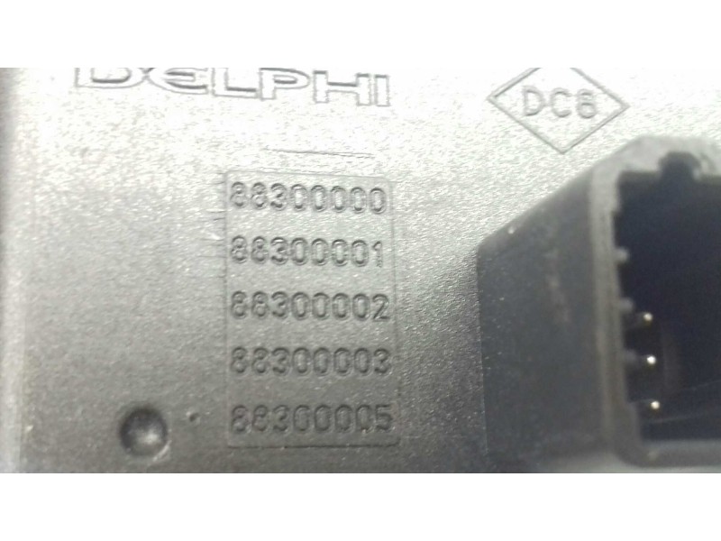 Recambio de warning para renault megane iii berlina 5 p dynamique referencia OEM IAM 8200214896A 8200409362 3 + 3 PINES