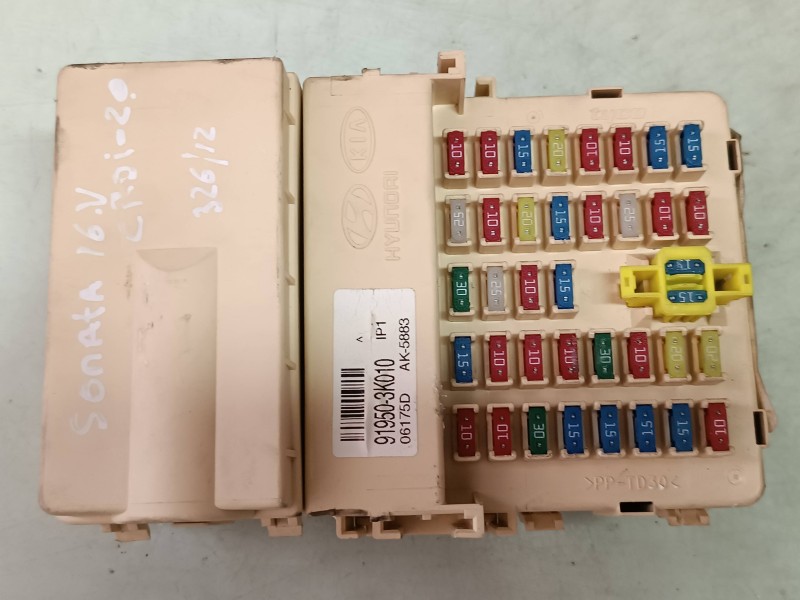 Recambio de caja reles / fusibles para hyundai sonata (nf) 2.0 crdi comfort ii referencia OEM IAM 919503K010 06175D 246340