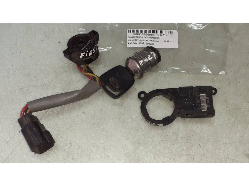 Recambio de conmutador de arranque para ford fiesta berlina (dx) básico referencia OEM IAM 98AP15607AB 11572AB M179A