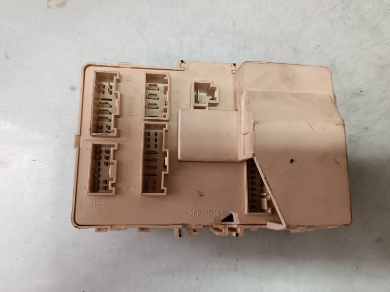 Recambio de caja reles / fusibles para hyundai sonata (nf) 2.0 crdi comfort ii referencia OEM IAM 919503K010 06175D 246340