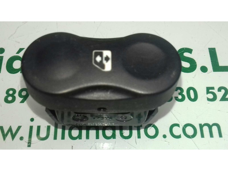 Recambio de mando elevalunas trasero izquierdo para dacia sandero ambiance referencia OEM IAM 602227 VALEO 5 PINES