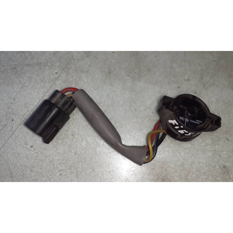 Recambio de conmutador de arranque para ford fiesta berlina (dx) básico referencia OEM IAM 98AP15607AB 11572AB M179A