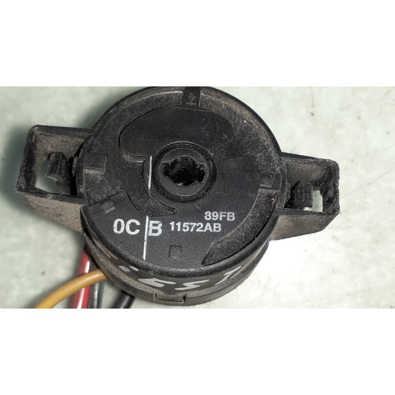 Recambio de conmutador de arranque para ford fiesta berlina (dx) básico referencia OEM IAM 98AP15607AB 11572AB M179A