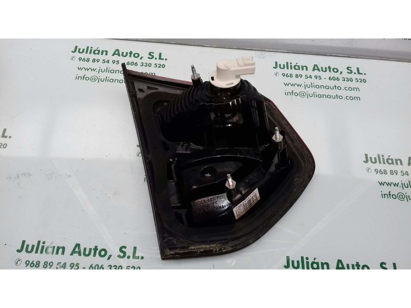 Recambio de piloto trasero derecho interior para citroen c4 picasso exclusive referencia OEM IAM 9673154980 0283332179 INT