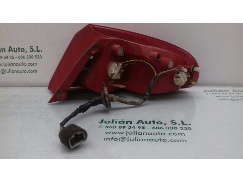 Recambio de piloto trasero izquierdo para chevrolet lacetti sx referencia OEM IAM 4A27D  EXT - ALETA