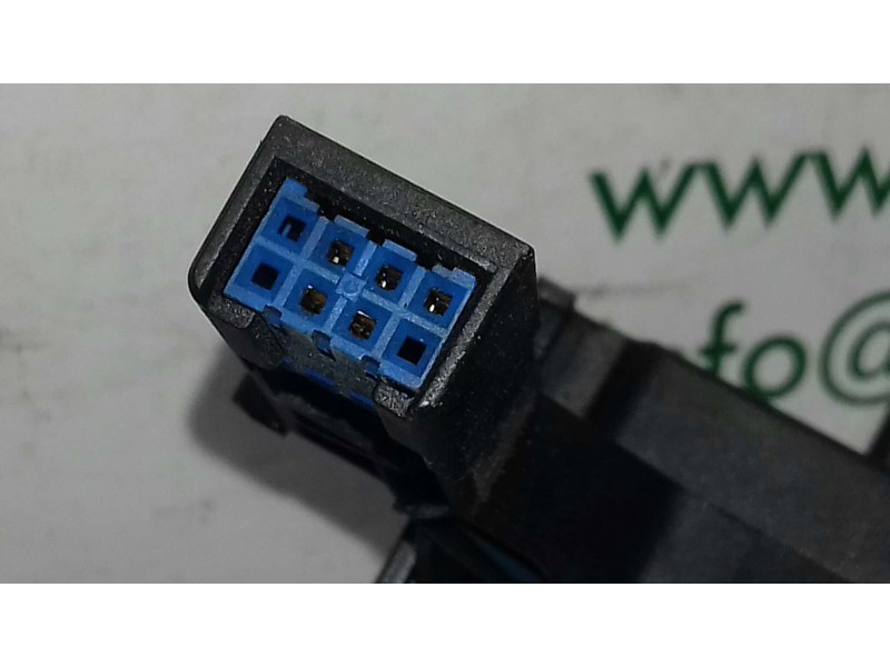 Recambio de mando limpia para seat toledo (5p2) 1.6 referencia OEM IAM 1K0953519  