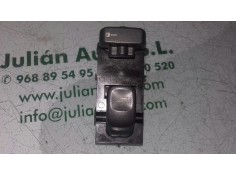 Recambio de mando elevalunas delantero derecho para volvo s40 berlina 1.9 d+ (85kw) referencia OEM IAM 30638702 03W155 4 + 4 PIN