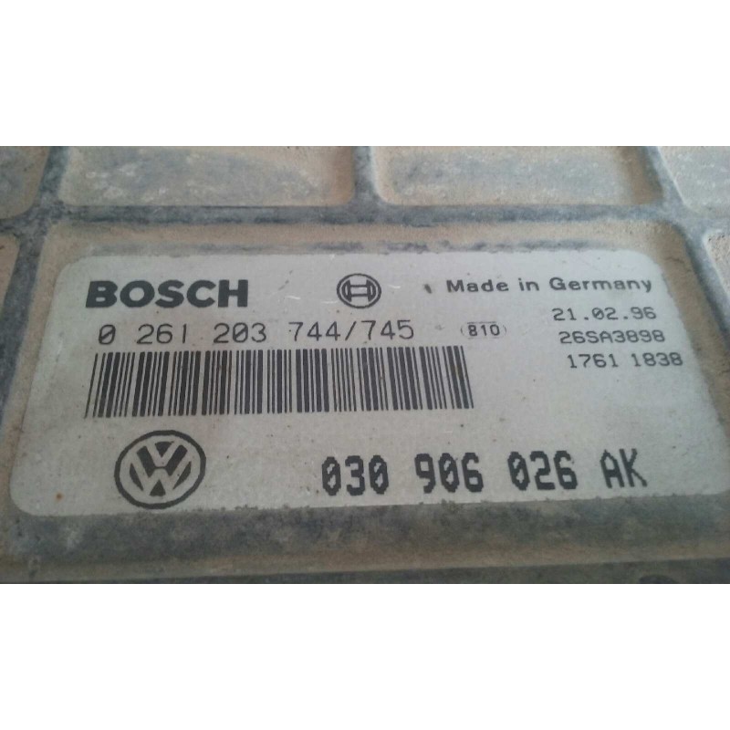 Recambio de centralita motor uce para volkswagen polo berlina (6n1) 1.0 referencia OEM IAM 030906026AK 0261203744/745 BOSCH