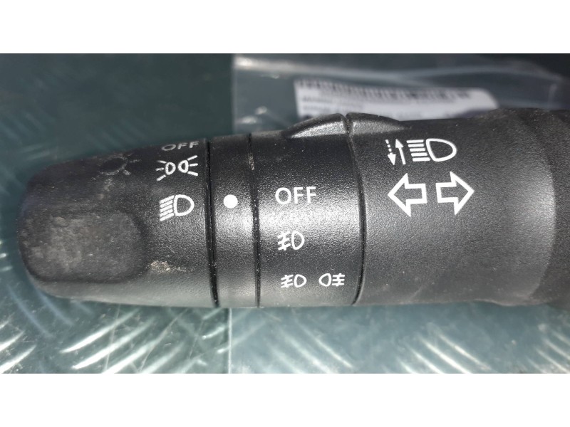 Recambio de mando luces para nissan almera (n16/e) acenta referencia OEM IAM 25540AV600  