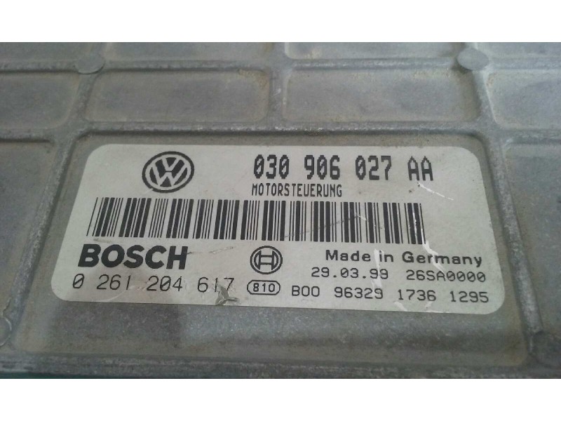 Recambio de centralita motor uce para volkswagen polo berlina (6n1) 1.4 referencia OEM IAM 030906027AA 0261204617 BOSCH