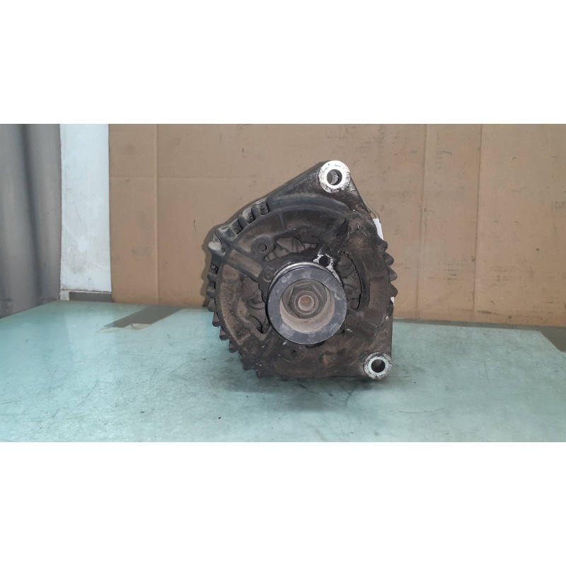 Recambio de alternador para mercedes-benz clase s (w220) berlina 500 (220.075) referencia OEM IAM 0111543202 BOSCH 90A - 150A