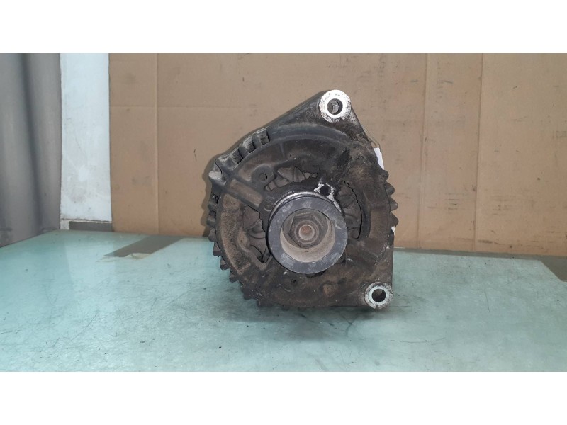Recambio de alternador para mercedes-benz clase s (w220) berlina 500 (220.075) referencia OEM IAM 0111543202 BOSCH 90A - 150A